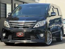2013 Toyota Alphard G