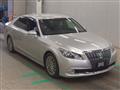 2014 Toyota Crown Majesta