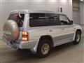 1999 Mitsubishi Pajero