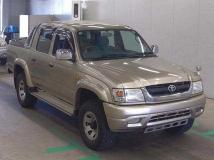 2002 Toyota Hilux Sports Pickup