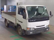 2001 Nissan Atlas