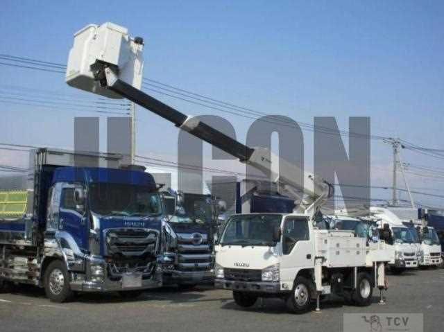 2016 Isuzu Elf Truck
