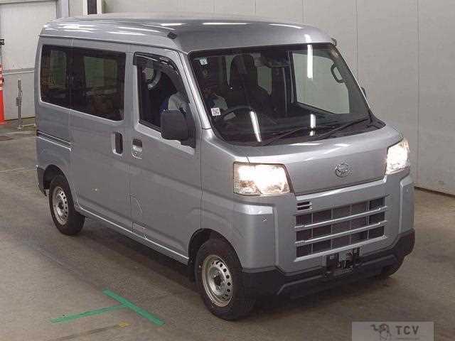 2022 Daihatsu Hijet Cargo