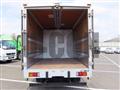 2013 Isuzu Elf Truck