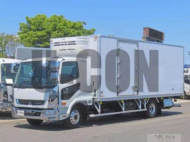 2025 Mitsubishi Fuso Fighter