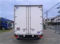 2025 Isuzu Elf Truck