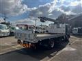 2013 Isuzu Elf Truck