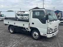 2015 Isuzu Elf Truck
