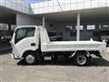 2023 Isuzu Elf Truck