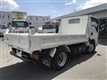2023 Isuzu Elf Truck