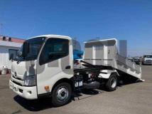 2025 Hino Dutro