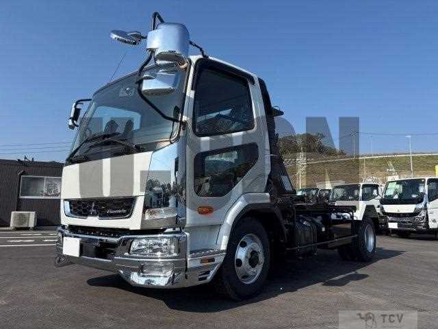 2025 Mitsubishi Fuso Fighter