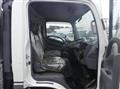 2019 Isuzu Elf Truck