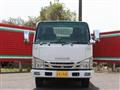 2011 Isuzu Elf Truck