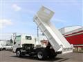 2011 Isuzu Elf Truck