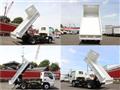 2011 Isuzu Elf Truck
