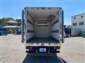 2016 Isuzu Elf Truck