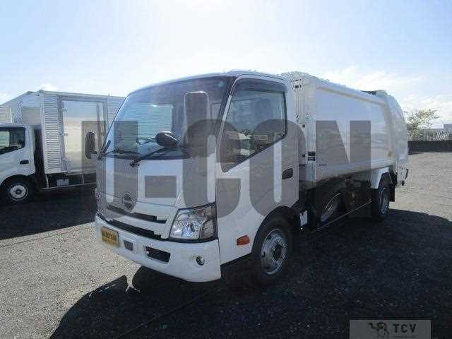 2025 Hino Dutro