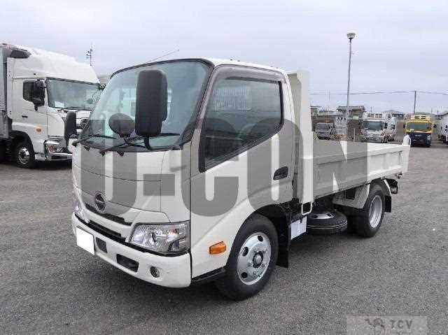 2025 Hino Dutro