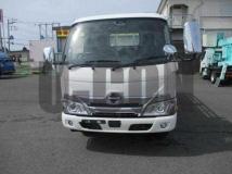 2022 Hino Dutro