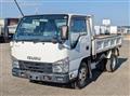 2016 Isuzu Elf Truck