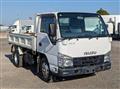 2016 Isuzu Elf Truck