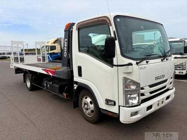 2021 Isuzu Elf Truck