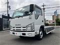 2013 Isuzu Elf Truck