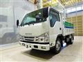 2024 Isuzu Elf Truck