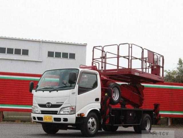 2014 Hino Dutro