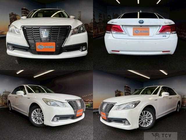 2013 Toyota Crown Hybrid