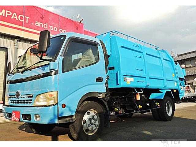 2007 Hino Dutro