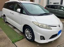 2009 Toyota Estima