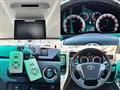 2014 Toyota Vellfire