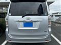 2010 Toyota Voxy