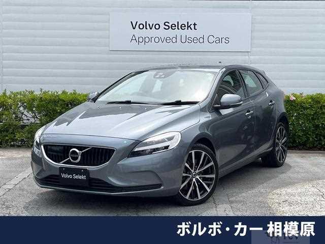 2017 Volvo V40