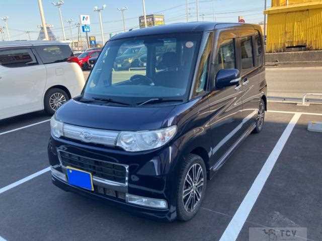 2010 Daihatsu Tanto
