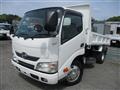 2014 Hino Dutro