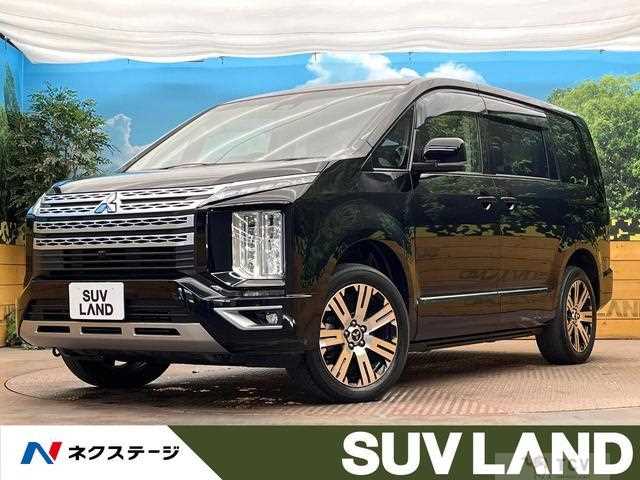2020 Mitsubishi Delica D5