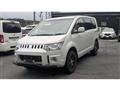 2019 Mitsubishi Delica D5