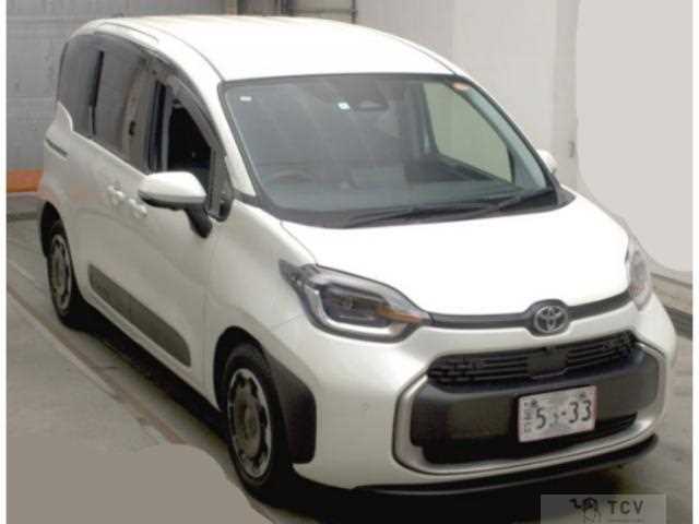 2023 Toyota Sienta