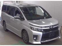2015 Toyota Voxy