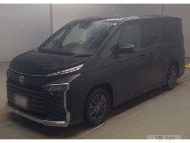 2022 Toyota Voxy