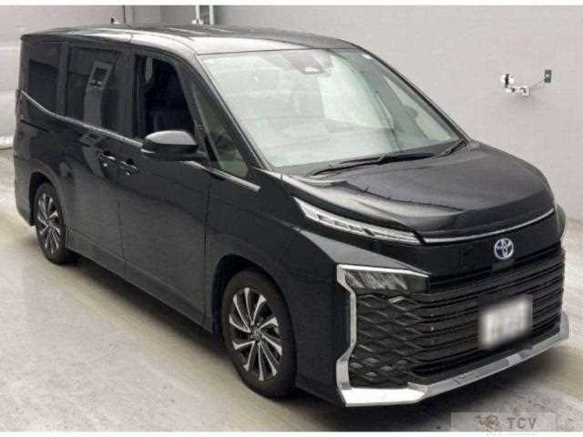 2022 Toyota Voxy