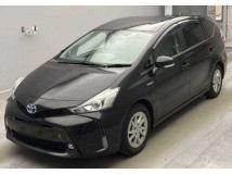 2015 Toyota PRIUS α