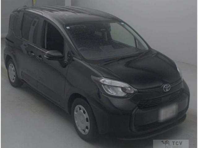 2023 Toyota Sienta
