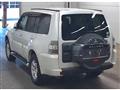 2018 Mitsubishi Pajero