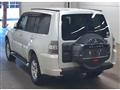 2018 Mitsubishi Pajero