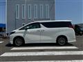 2023 Toyota Alphard Hybrid