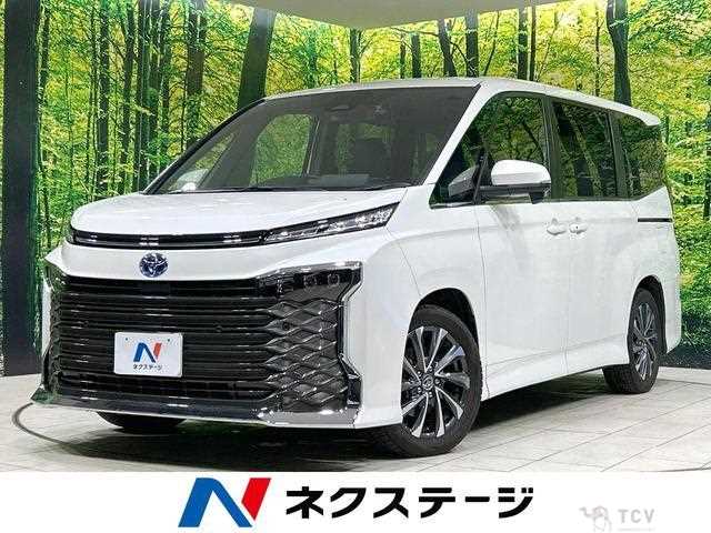 2025 Toyota Voxy